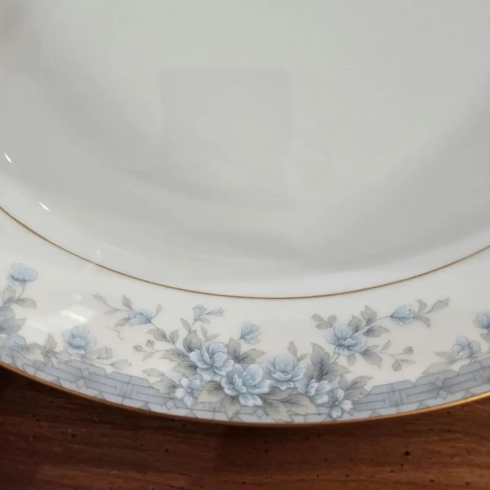 Noritake Contemporary AVALON PATTERN 9 1/2